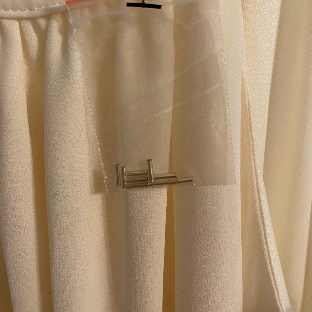 Dress - Picture 5 of 6